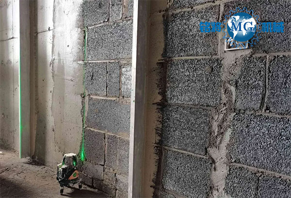 輕質抹灰石膏沖筋打點是怎么做的？