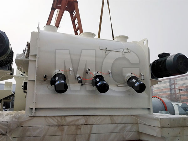 犁刀式混合機(jī) 犁刀式混合機(jī)